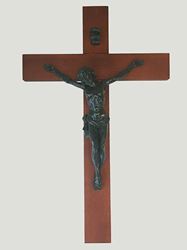 16" Crucifix with Green Corpus