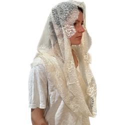 White Lace Infinity Chapel Veil from Spain